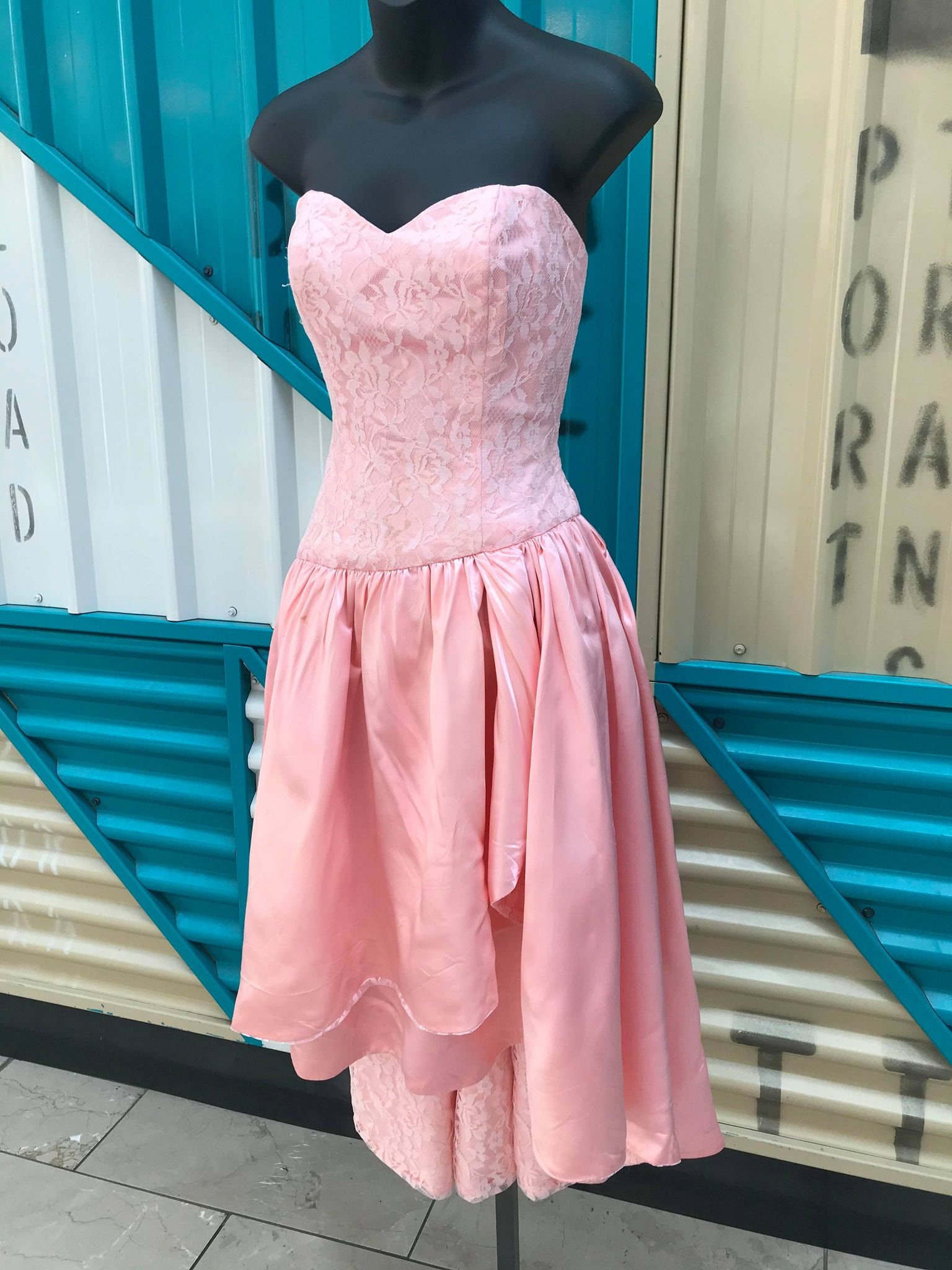 open lace back dress 80s Inspired Tulle Prom Dresses V Neck Ruffles Sleeves