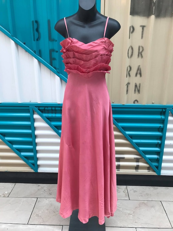 Beautiful 1940s Rouge Pink Taffeta Party Dress