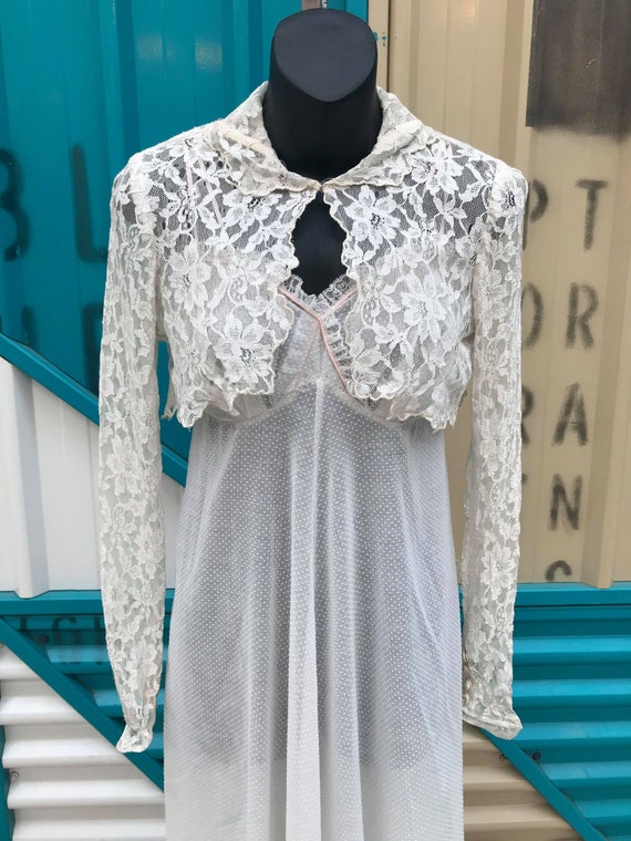 Beautiful 1940s Lace Bolero