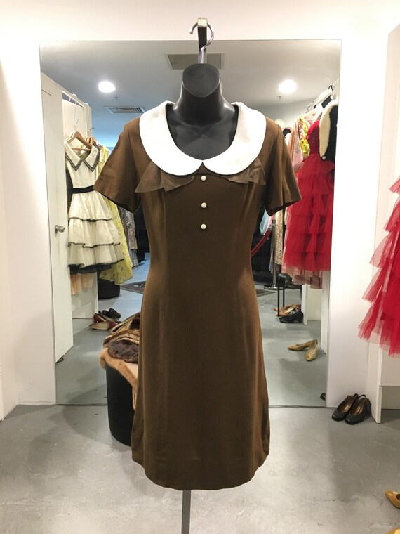 1960s Bobbie Broods Shift with Peter Pan Collar. B
