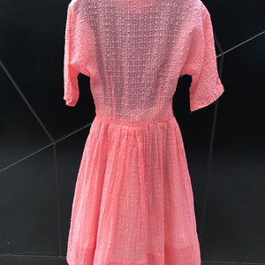 1940s S/S Sheer Button Front Full Skirt Dress Coral Pink. W 27 image 4