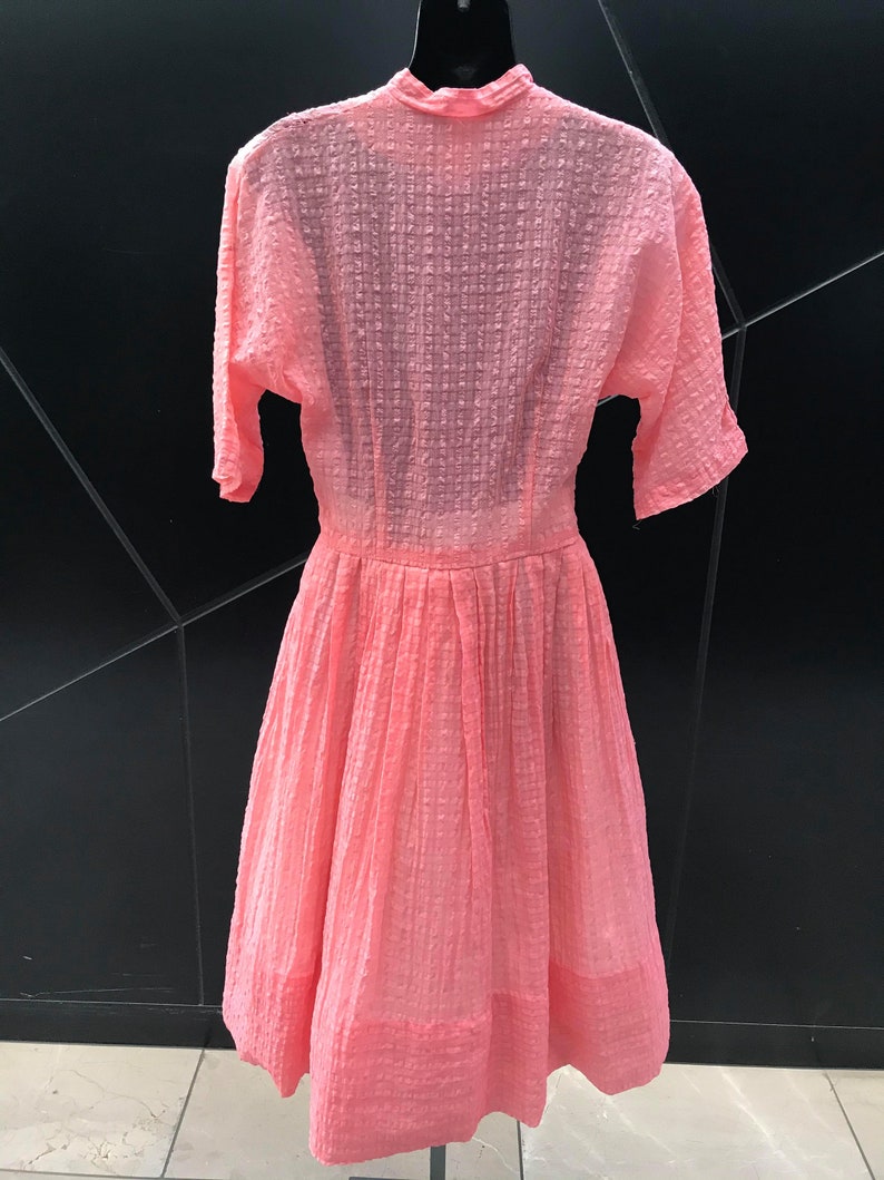 1940s S/S Sheer Button Front Full Skirt Dress Coral Pink. W 27 image 4