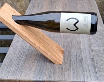 Floating wine bottle holder, oak wood