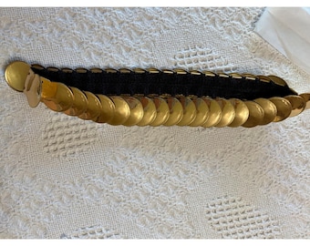 Vintage 70s 80s Gold Metal Disc Scale Stretch Belt Seamless Hook Clasp Boho Glam