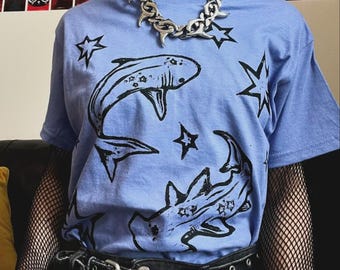 Shark purple t-shirt, Lino-printed by hand, S-2XL