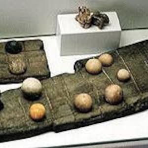 Viking Gambling Bones~ Deer Astragalus Talus Knuckle Bones ~ Divination Bones~ Norse Viking Gambling Set ~Viking Games~ Bone Jacks image 5