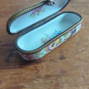 Vintage Limoges French Accents Trinket Box