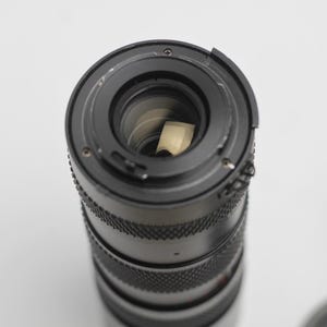 Sun Zoom 85–210mm f/4.5 Telephoto Lens – Cleaned Optics – Good Condition image 6