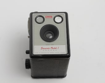 Kodak Brownie Model 1 Box Camera - Clean, Working, Good Condition