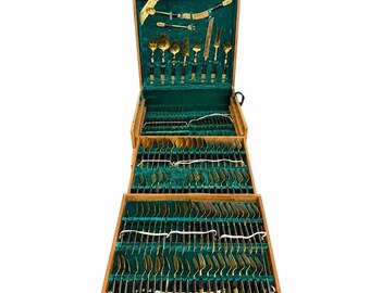 Juego de cubiertos de bronce Siam de la marca Vintage Star of Thailand, más de 140 piezas, en caja de madera.