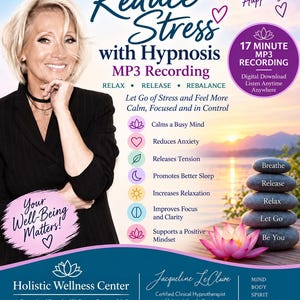 Puede incluir: Un folleto promocional para una grabación de hipnosis en MP3 de 17 minutos titulada Reduce Stress with Hypnosis. Muestra a una persona con blazer negro, una escena de lago al atardecer, cinco piedras grises apiladas y una flor de loto rosa.