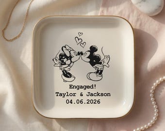 Personalized Disney Couple Ring Dish Custom Name Jewelry Holder Romantic Wedding Gift for Bride to Be Elegant Ceramic Trinket Tray