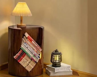 Massivholz Zylinder Beistelltisch: Handgeschnitzte skulpturale Akzentmöbel