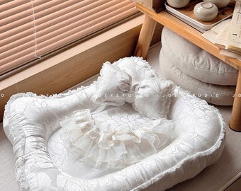 Hand-Sewn Princess Pet Bed, Jacquard Fabric Cat Nest, Soft Padded Dog Cushion