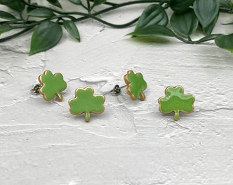 Clover Stud Earrings, Lucky Shamrock Earrings, St Patrick's Day Green Gold Tone Studs, Good Luck Jewelry, Matte or Glossy Earring, Titanium