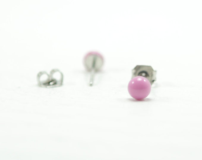 14MM PINK STUD EARRINGS - CLIP ON main image 1