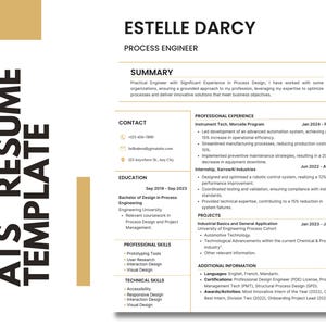 Puede incluir: Una plantilla de currículum vitae con las palabras "ATS Resume Template" en negrita, texto negro. El currículum incluye secciones para información de contacto, educación, experiencia profesional y habilidades. El nombre "Estelle Darcy" está en la parte superior.