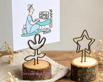 Portafoto rustici in legno a fette, fermagli in filo di bronzo anticato, decorazioni da tavolo.