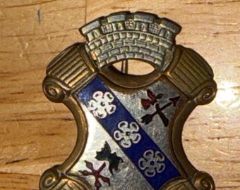 U.S. Army 8th Infantry Regiment Unit Crest Pin