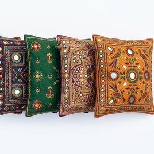 Juego de fundas de cojín con bordado de espejo pakistaní / Camino de mesa Ajrak estilo boho, cojines decorativos bordados a mano imagen 11