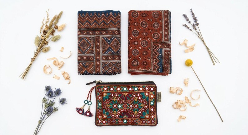 Conjunto de lenços com estampa Sindhi Ajrak | 2 xales tradicionais, estojo para espelho, algodão imagem 11