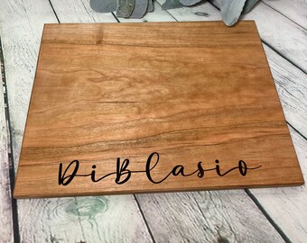Personalized Cutting Board Cherry Wood , Custom Cutting Board, Moms Kitchen, Friend Gift, Christmas Gift, Gift for Her, Bride Gift
