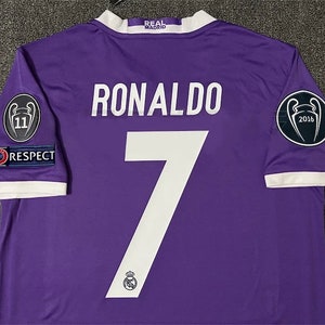 Maillot Extérieur Real Madrid Saison 2016-2017 Cristiano Ronaldo No 7 Maillot Rétro Violet Maillot De Football À Manches Longues Ligue Des Champions image 2