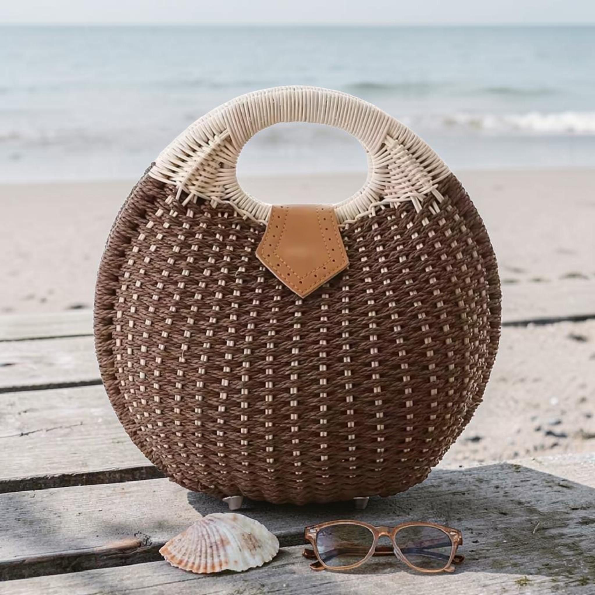 Shell Rattan Bag - Etsy display picture 1