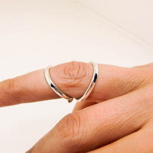 Sterling Silver Swan Neck Splint - Rheumatoid Arthritis Splint - Silver Arthritis Splint - RA Silver Splint - Silver Ring Splint