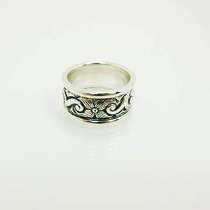 Sterling Silver Ring - Wide Wave Ring - The Great Wave off Kanagawa Ring - Wide Silver Statement Ring - Wide Silver Band