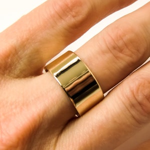 10K Yellow Gold Wedding Band - 10mm by 1mm Wide Gold Ring - No Hassle Resizing