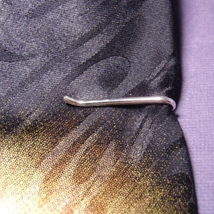 Silver tie bar