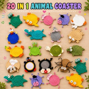 Puede incluir: Una colección de 20 posavasos de ganchillo con varios diseños coloridos de animales como ranas, patos, tortugas y arañas. El texto 20 IN 1 ANIMAL COASTER aparece en la parte superior. Cada posavasos está hecho de hilo con formas únicas.