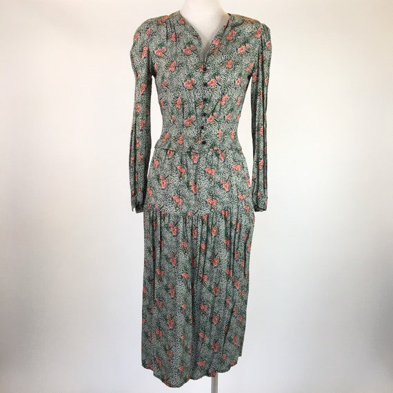 Vintage 1980s green floral two piece shirt and ski