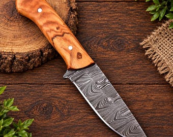 Handmade Damascus Steel Hunting Knife with Olive Wood Handle, Custom Fixed Blade Knife, Leather Sheath, Outdoor Camping Gift