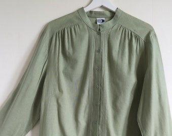 High Neck Folklore Blouse, Sage Green Cotton Peasant Shirt, Mandarin Collar Buttoned Top, Austrian Cottagecore Trachten Top WELTE Large L