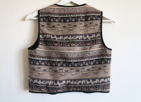 Finnish Folklore Skirt Vest Suit, Amis Helsinki E… - image 10