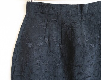 Black Jacquard Mini Skirt, 80's Fashion, Short Goth Pencil Skirt, Teenager Junior Size Extra Small XXS Petite