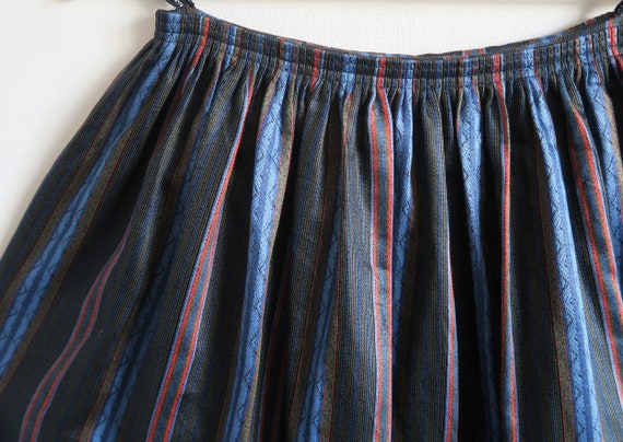 Original Alpen Trachten Skirt by C&A, Full Pleate… - image 5
