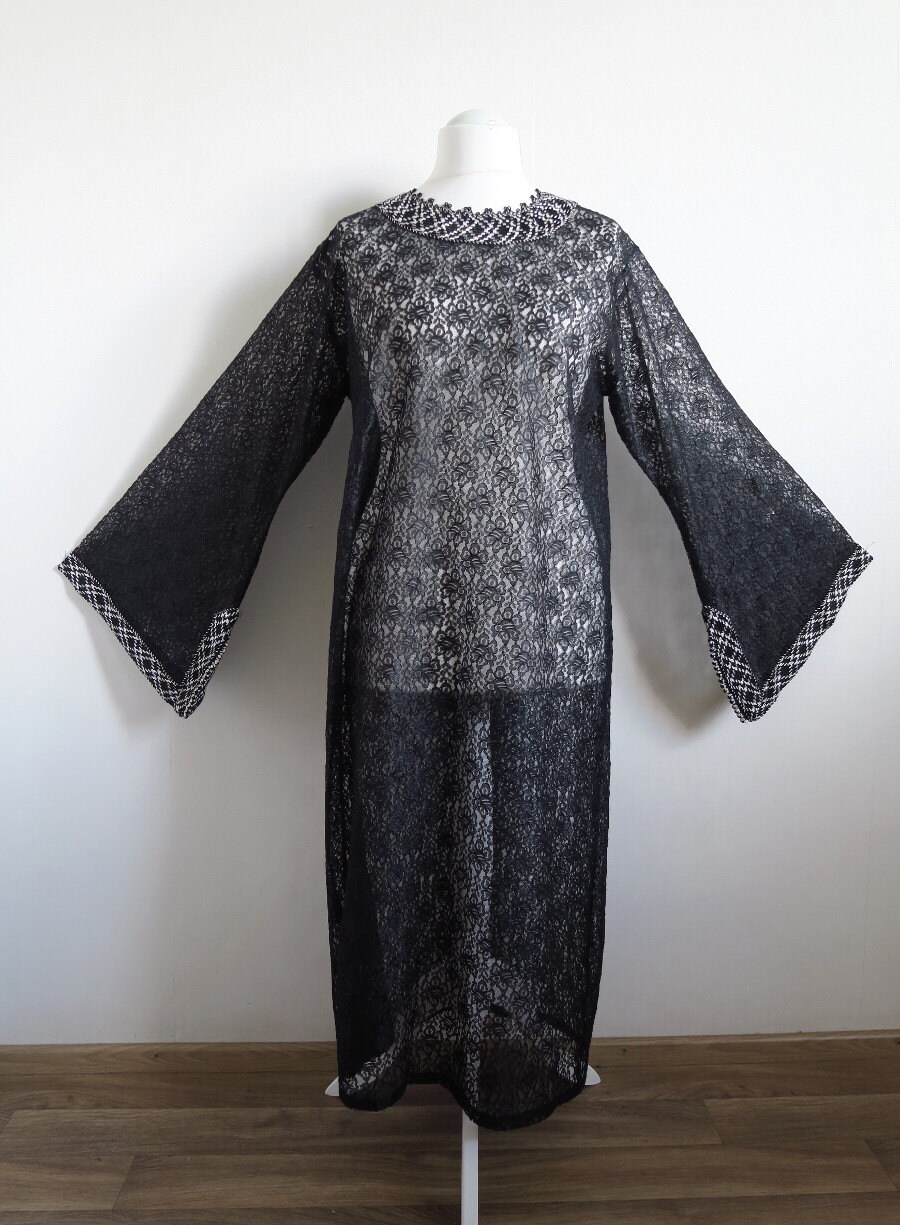black lace kaftan