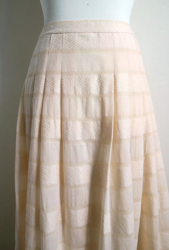 Peachy Full Pleated Skirt, Chiquita of Australia High… - Gem