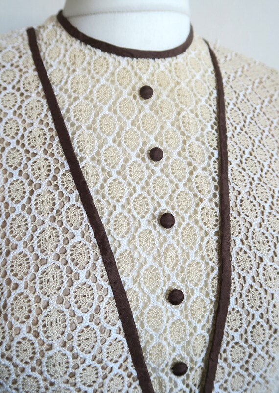60's Cotton Crochet Lace Dress, Chevron Detail Hi… - image 4