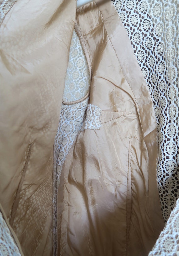 60's Cotton Crochet Lace Dress, Chevron Detail Hi… - image 9