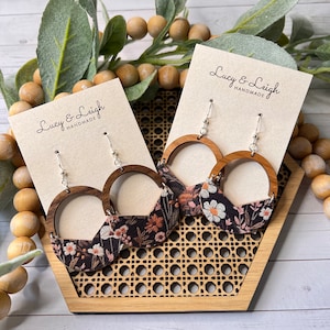Leather earrings handmade, leather and wood earring, nickel free earrings, leather earrings dangle boho, Wooden Leigh - Moody Wildflower