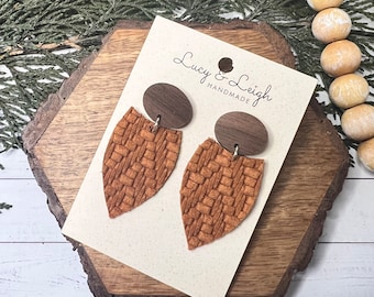Handmade leather earrings studs, leather and wood dangles, leather earring dangles, statement earrings, Petal Missi - Camel Knit