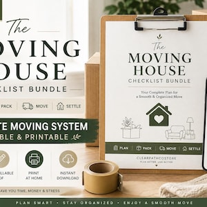 Könnte beinhalten: Ein Umzugs-Checklisten-Paket bestehend aus einem Klemmbrett mit einem Dokument namens The Moving House Checklist Bundle, einem Smartphone mit einer 12-wöchigen Umzugs-Zeitachse und einer Rolle Klebeband. Die Dokumente zeigen Symbole für Planen, Packen, Umziehen und Einrichten.