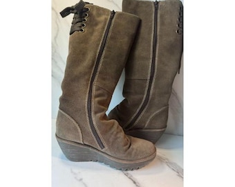 Fly London Knee High Wedge Boots | Size 37 | Taupe Brown Suede Boots | Lace Up Side Zip | 2000s Y2K Boho Wedge Boots