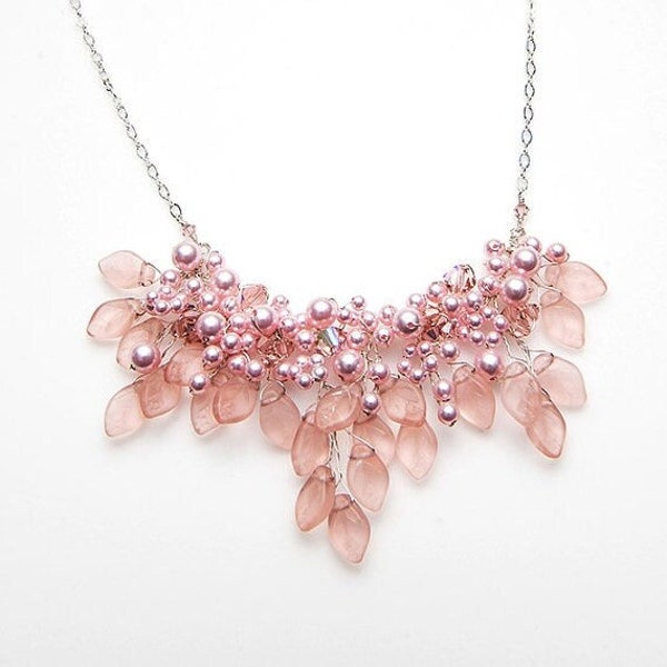 Pink Vintage Style Wedding Necklace for Brides, Dainty Wedding Jewelry, Floral Bib Statement Necklace, Nature Jewelry