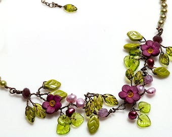 Purple Flower Bridal Necklace, Beaded Leaf Necklace, Boho Wedding Jewelry for Bride, Vine Necklace Choker, Elven Jewelry for women