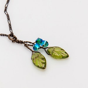 Delicate Leaf Necklace, Forest Fairy Necklaces for Women, Enchanted Forest Wedding Jewelry for Bridesmaid, Nature Lover Gift for Her, Elvish